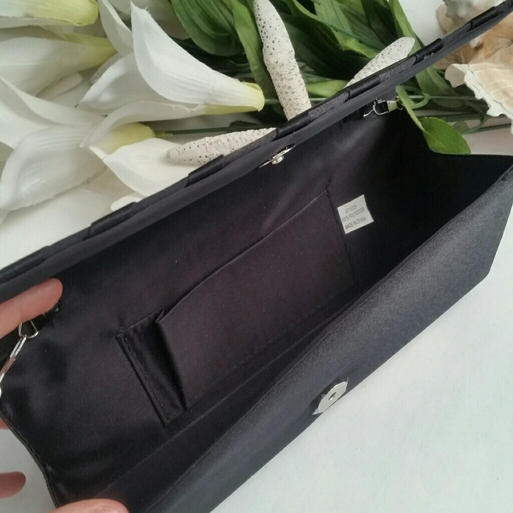*Vintage Black Silky Satin Clutch with Chain* - Picture 2 of 5